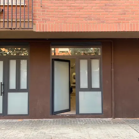 Quiet In A Park Close To The Sea & & Subway No-4 *