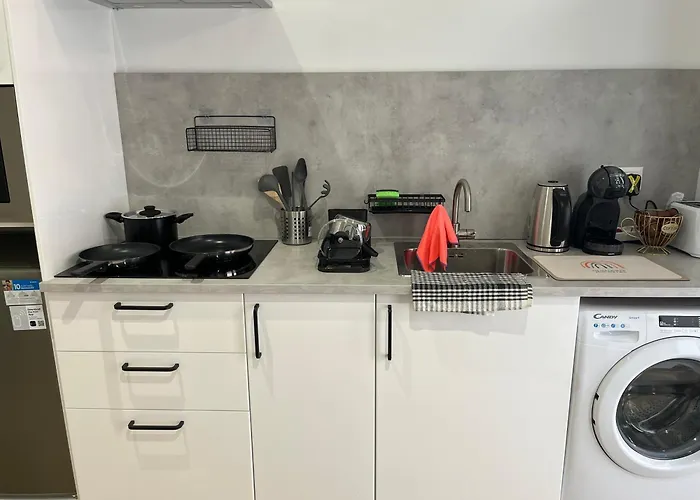 Quiet In A Park Close To The Sea & & Subway No-4 Apartamento